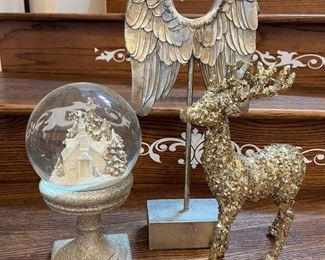 More beautiful items to mix in at Christmas time