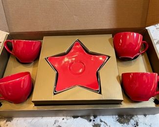 New in their original box for cups in four star saucers! Would make a great gift for yourself or a great friend!