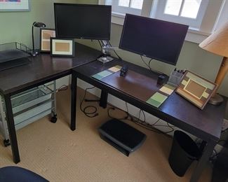 Home all, all set up! There's even a foot thingy for your feet!