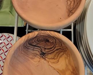Small olivewood bowls