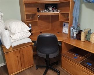 5 Piece Office Desk, Office Chair