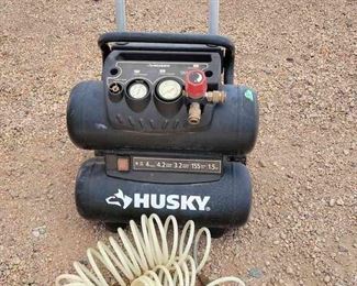 Husky 4 Gallon Compressor 