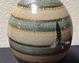 Vintage Hand Made Stoneware Wine Barrel Bendigo Pottery