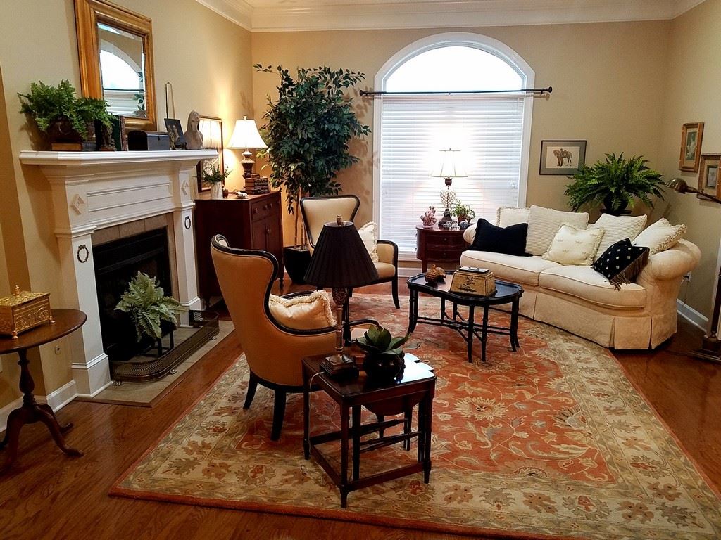 Shoultz Living Estate Sale in Jackson, TN starts on 6/17/2023