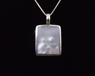 .925 Sterling Silver Inlayed Mother of Pearl Shield Pendant Necklace
