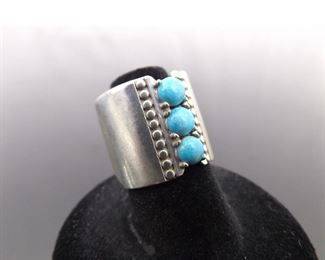 .925 Sterling Silver Turquoise Cabochon Ring Size 7.25
