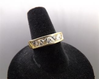 .925 Sterling Silver Vermeil Zirconia Ring Size 8
