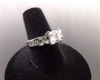 .925 Sterling Silver Zirconia Ring Size 7
