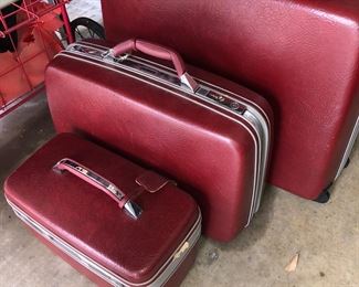 Like new Samsonite Luggage set vintage