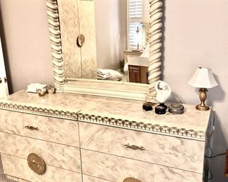 Lacquer, chest of drawers with mirror, solid brass handles
