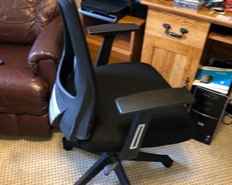 Nice like new desk chair