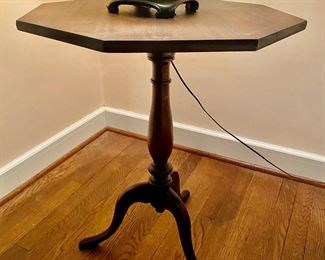 Tilt top table