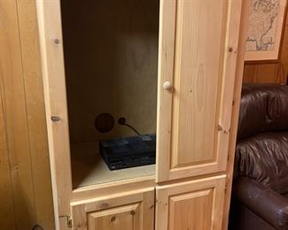 #66 Pine Unfinished Entr. Center w/4 doors - 38x24x72 (door not attached) $60.00