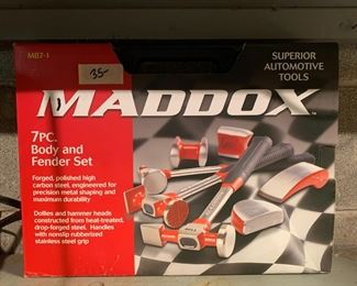 #88 Maddox 7 pc Body & Fender Set $35.00