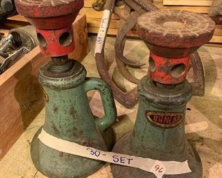 #96 Set of 2 Dunlap Jack Stands $30.00