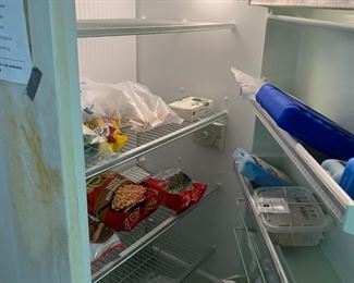 #121 Sears coldspot - Frostless Freezer w/4 racks plus drawer - 32x26x67 $100.00