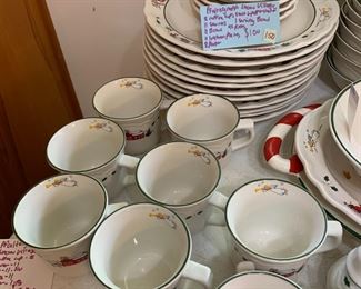 #150 Pfaltzgraff Snow Village Set $100.00