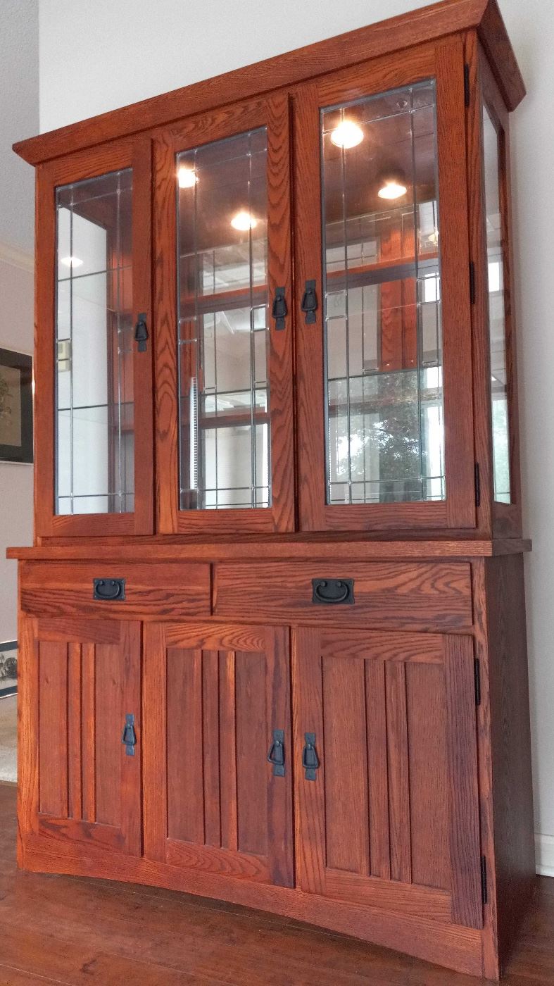 Mission style hutch
