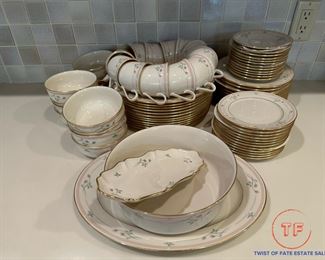 Lenox Rose Manor China Set