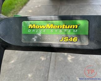JOHN DEERE Lawnmower JS46