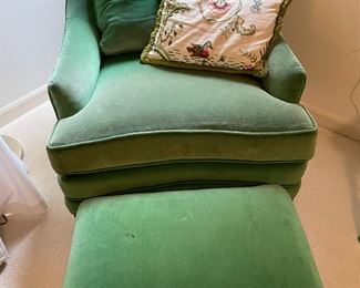 Fun vintage green chair