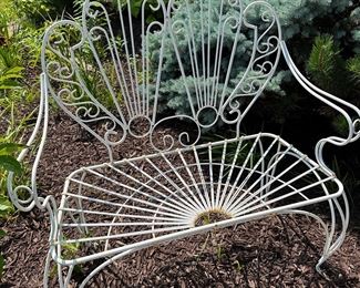 Doesn't this look quite quaint Quincey? (British Accent)