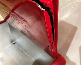 Some minor damage beneath the lid...she's still a beaut though fellas