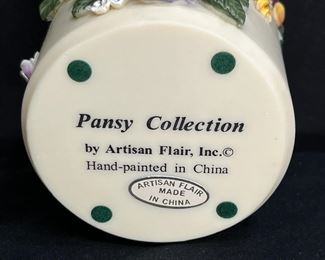 Artisan Flair Tissue Box & Cylinder Candle Holder