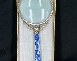 VTG Blue & White Porcelain handle Magnifying Glass
