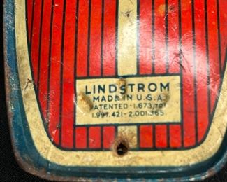 VTG Tin Lindstrom Windup boat with prop