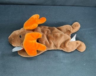 TY Beanie Baby "Chocolate" the Moose - PE Pellets
