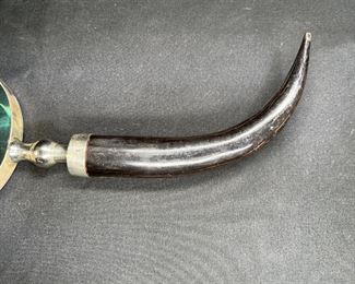 VTG Horn Shaped Magnifying Glass