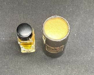 Sample of "Pretexte" Perfume from Levin