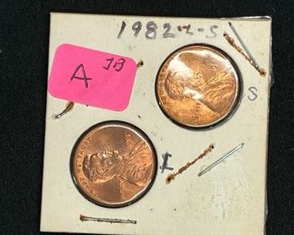 Six 1982 Copper Pennies Large & Small Date