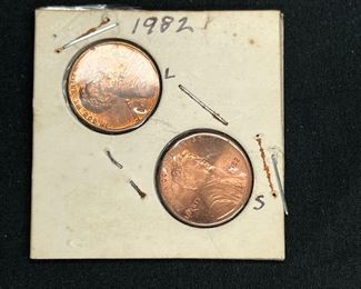 Six 1982 Copper Pennies Large & Small Date