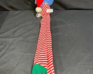 VTG Maxine Xmas Scarf Door Hanger