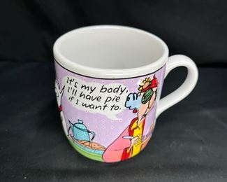 VTG Maxine Snow Globe & Coffee Mug