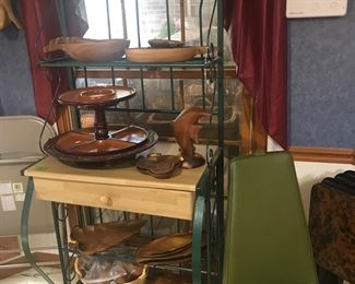 Baker's rack, dinette chair, 4 TV trays on stand