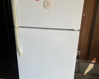 Kenmore refrigerator freezer