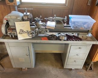 South bend precision leave for foot bad 2-three jaw, chocks, one for jaw chuck, miscellaneous Jacobs chucks and cutters.