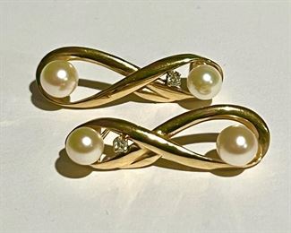 14K Gold Pearl and Diamond Earrings