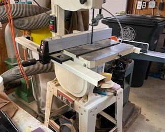 Band saw