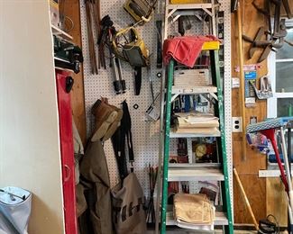 Ladders (3 in total) 4, 6 & 8 Ft ladder