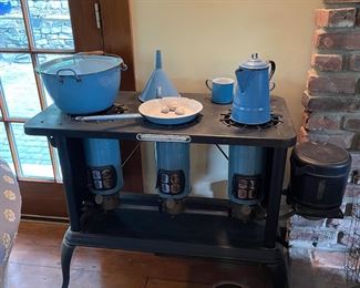 Kerosene cook stove