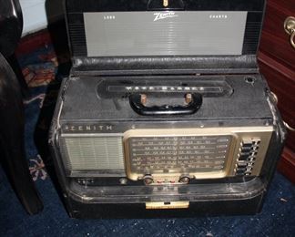 Zenith Wave Magnet radio