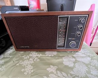 Vintage radio with a great sound 