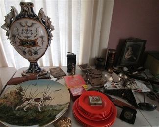 Tons of antiques at this house!