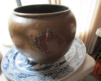 Antique brass planter