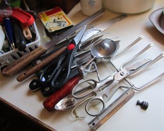 Lots of kitchen!! More than we have space for!!