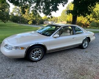 LOW MILES 1998 Lincoln Mark VIII LSC Last Year Production
Vin# 1LNFM92V7WY654267
4.6 Liter V-8 Dohc Electronic Fuel Injection
Automatic Transmission with overdrive 32,051 Orgininal Miles Like new condition.
Purchased at Arnold Palme Cadillac 1998 Lincoln Mark VIII LSC with low miles 32,051.
